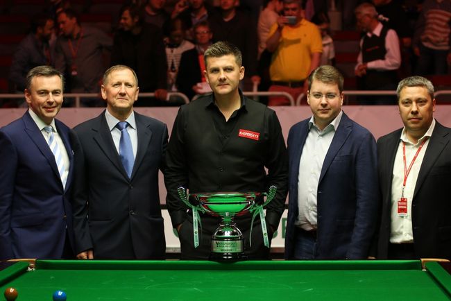 意大利逼平威尔士，出线形势一片乌云的简单介绍