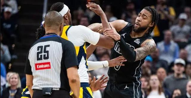 篮网队在关键时刻领先击败对手,晋级总决赛 篮网队在关键时刻领先击败对手,晋级总决赛