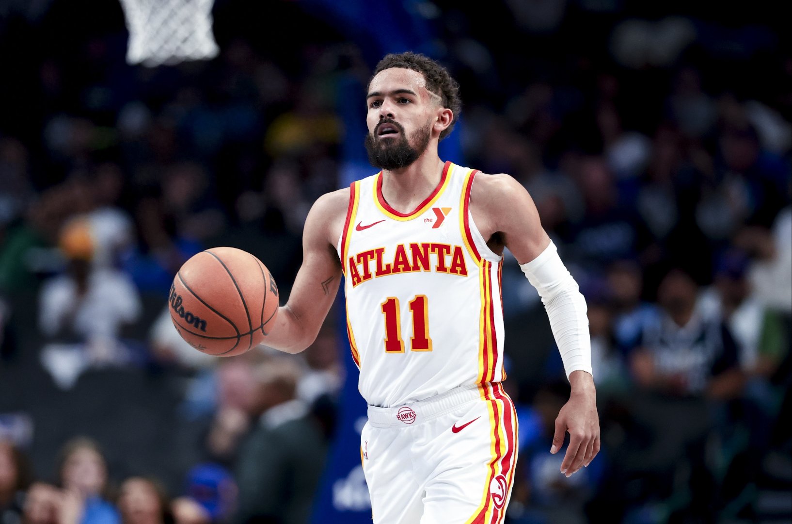 老鹰队在东部联盟赛中逆袭成功，晋级季后赛