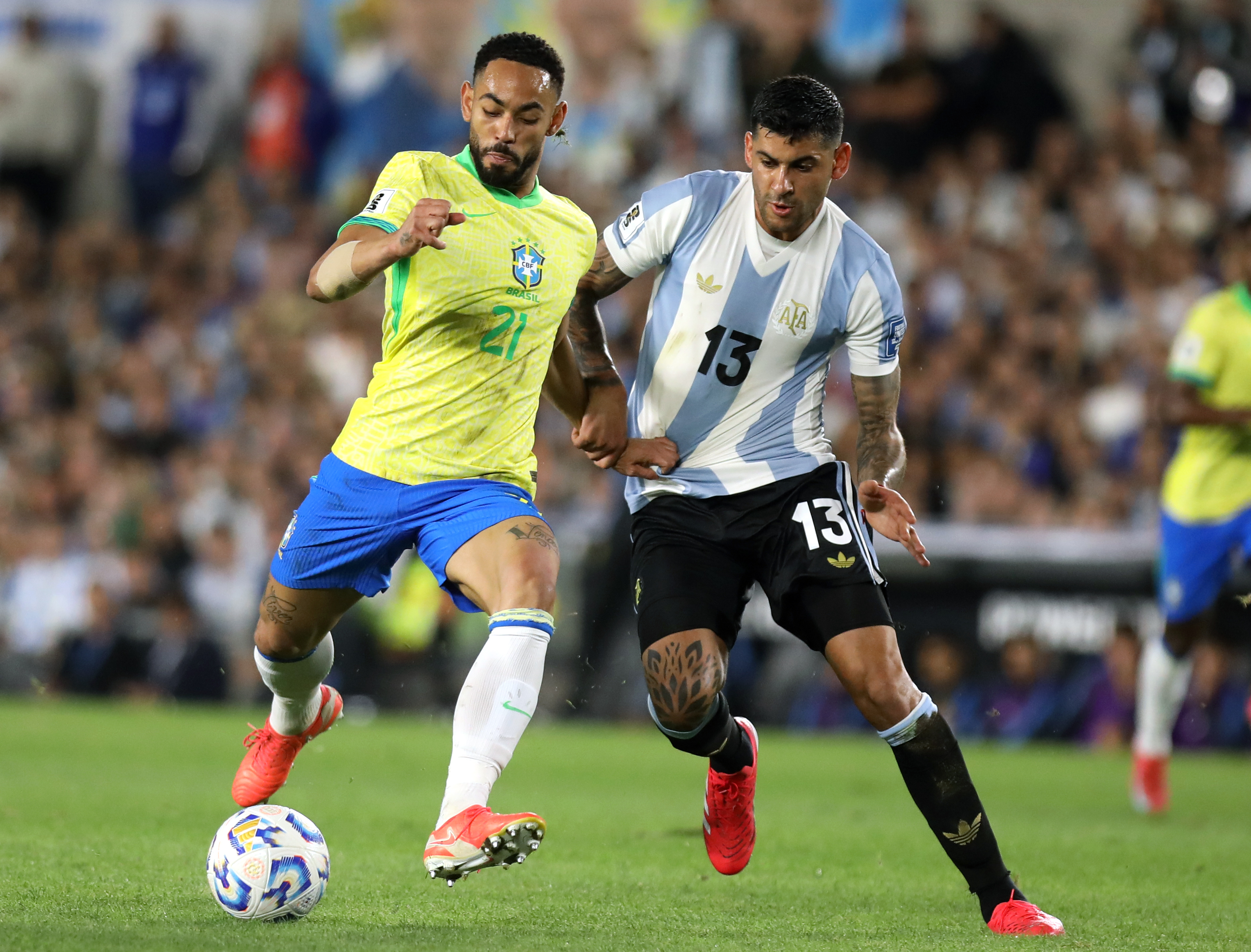 全球足球界的焦点赛事引人关注