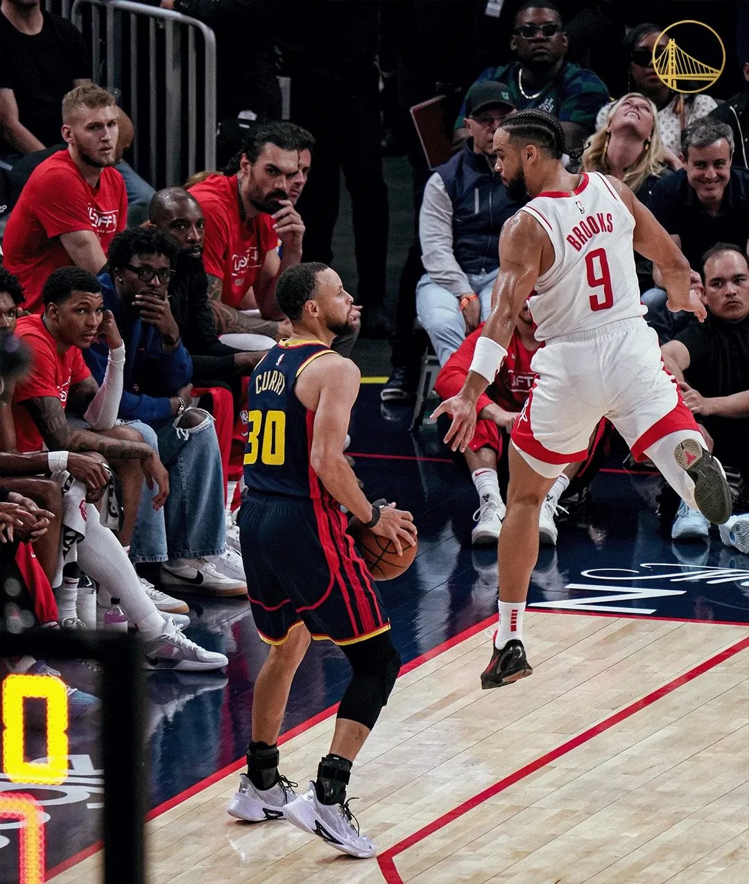 南韩男篮逆转中国男篮，库里爆发神勇的简单介绍