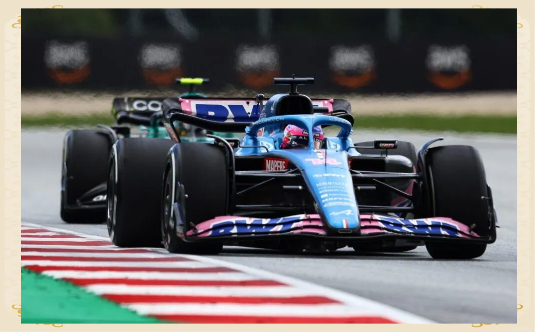 关于阿斯顿马丁鏖战迈凯伦，阿隆索扛起全队的信息
